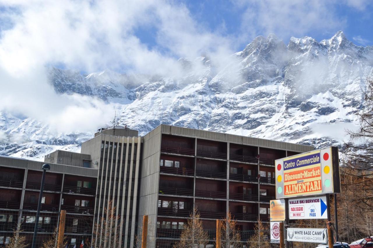 Апартаменты Bilocale Cervinia Cielo Alto Sulle Piste Брей-Червиния Экстерьер фото