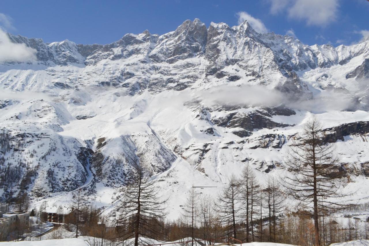 Апартаменты Bilocale Cervinia Cielo Alto Sulle Piste Брей-Червиния Экстерьер фото